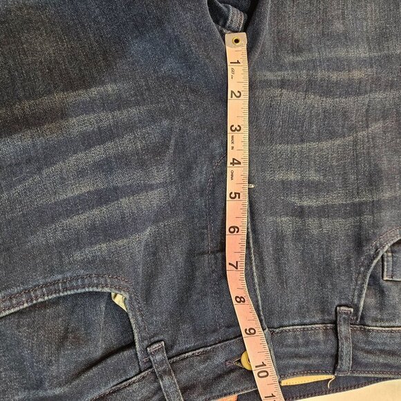 NEW Anthropologie's Pilcro Demilune Boot Jeans Size 31 Darker Wash Cowgirl - Picture 15 of 16